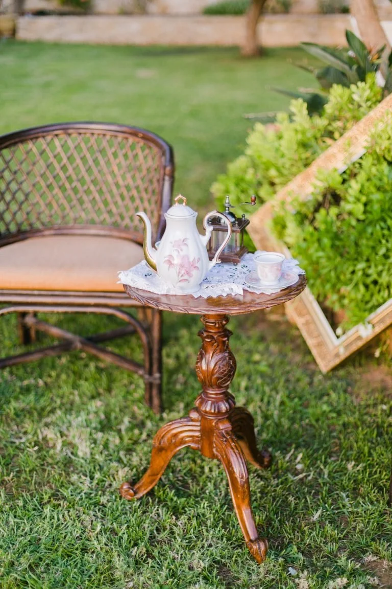 bluewhiteweddingdecorcretedetailphoto01-768x1152.jpg
