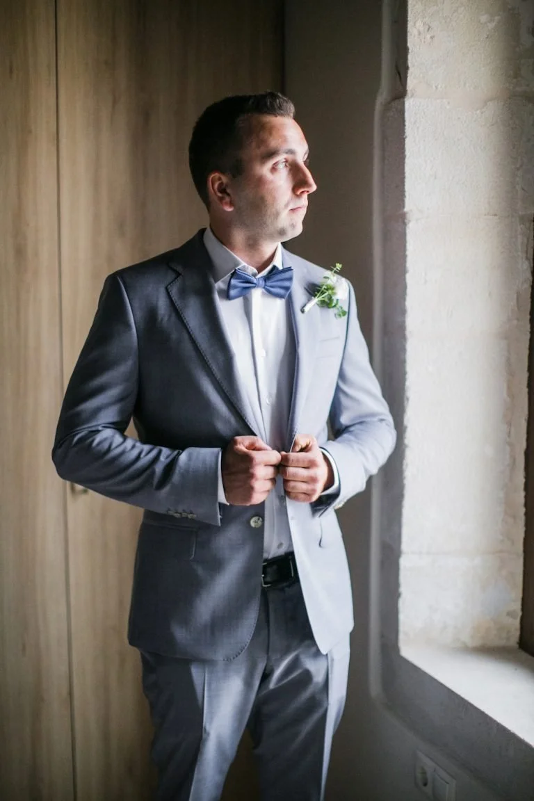 weddingincretegroomsuitephoto02-768x1152.jpg