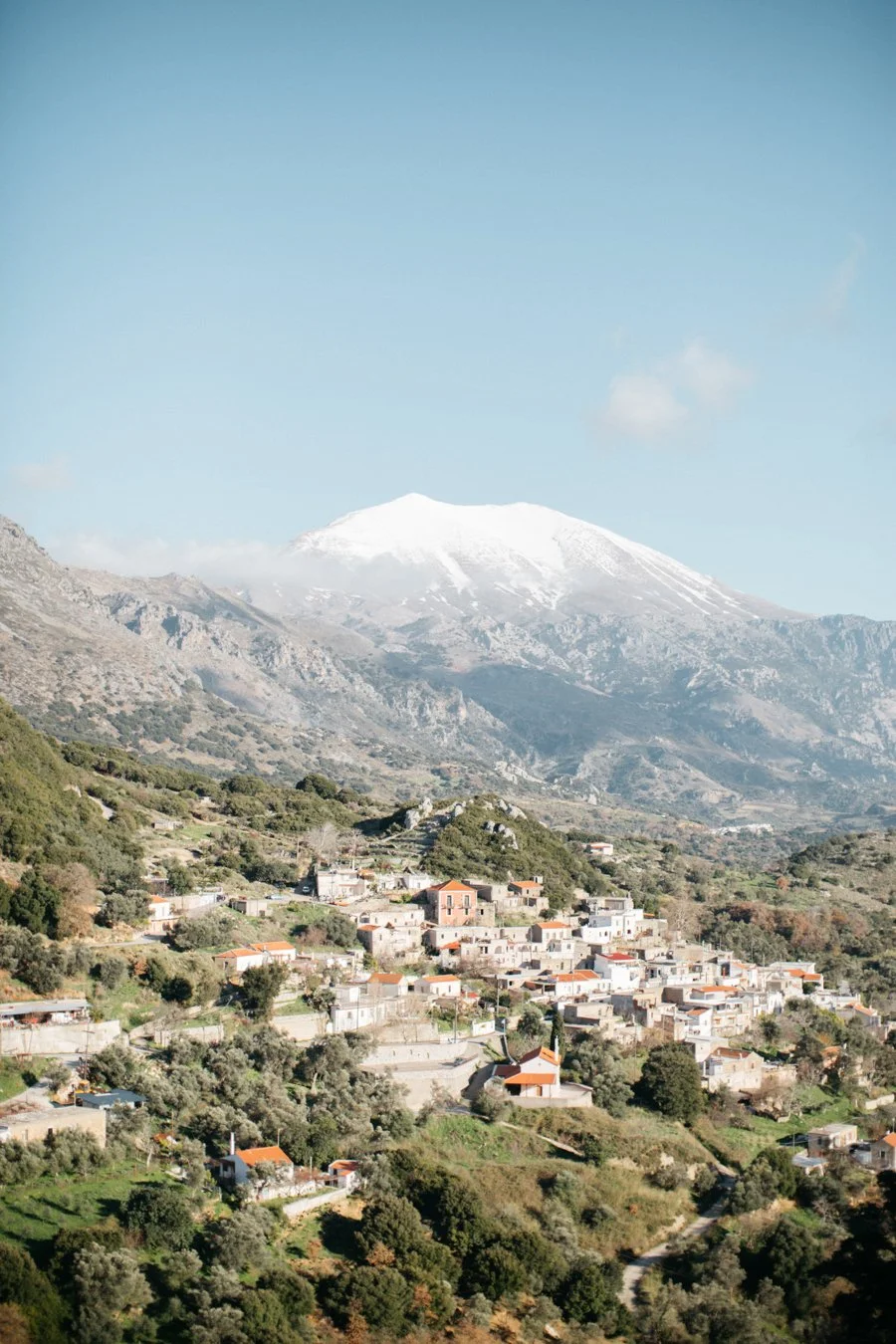 An_early_spring_wedding_inspiration_in_Cretan_highlands_00411.jpg