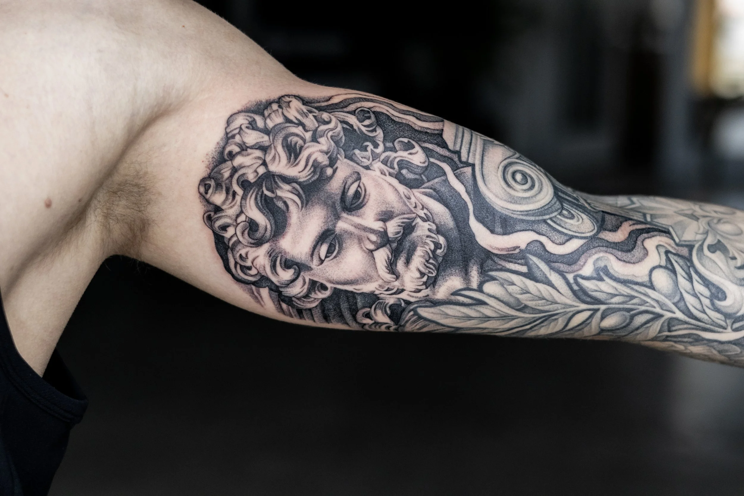 Realisitc Aeneas Statue Head Full sleeve Tattoo Jannes de Groot Tattoo Marked.JPG