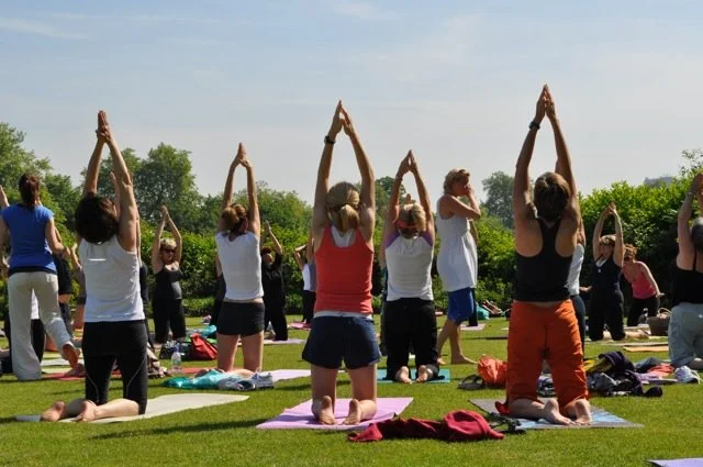Mini Retreats im Park sind eine schöne Idee Teams , Unternehmen zusammenzubringen und zu aktivieren. Teambuilding, Firmenfeier