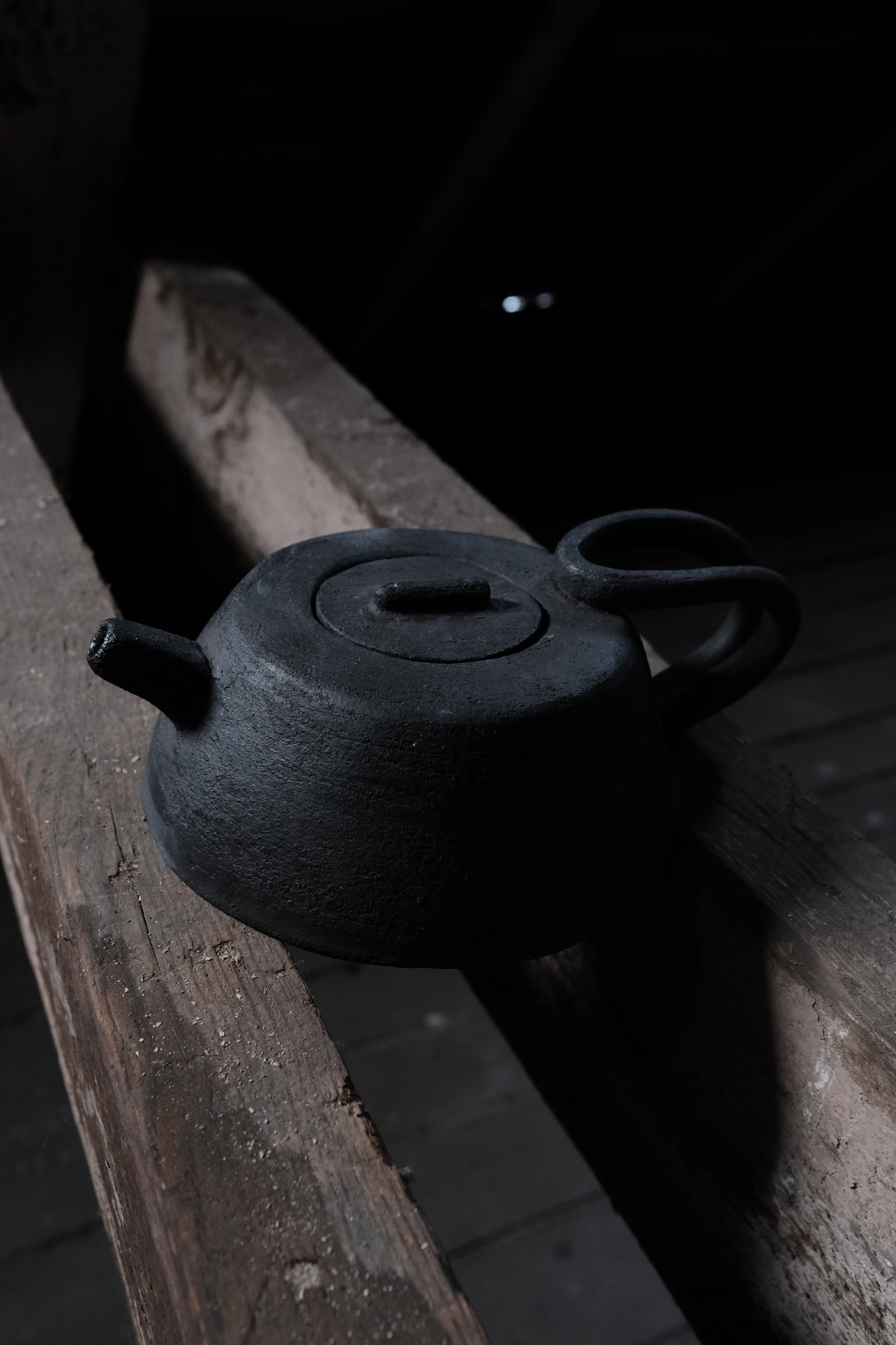 Violaine Toth Ceramic teaset by Delphine Daumerie 1.JPG