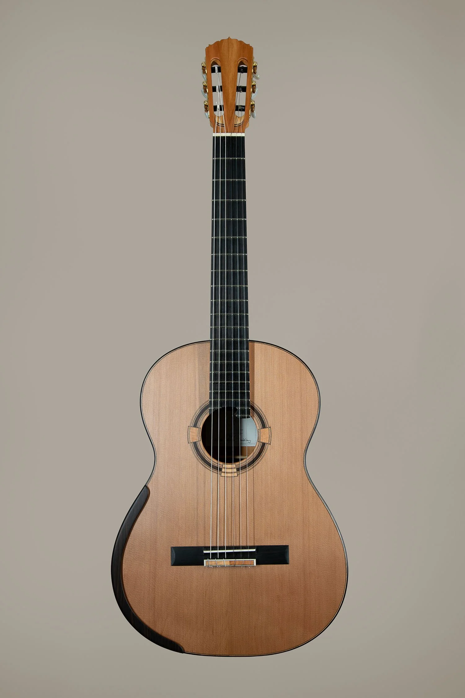 Klassische Gitarre –&nbsp;Apfel / Zeder 2026