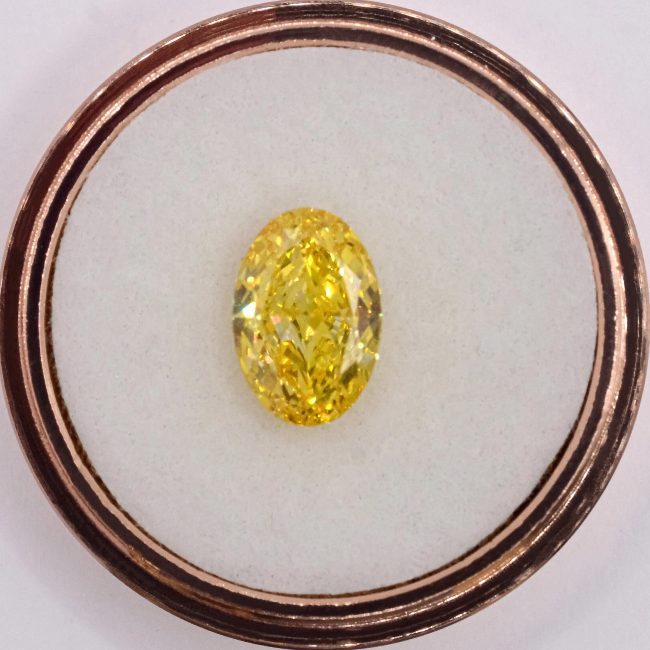 2.00-2.29_ct_Yellow_Oval_8284019574_(3).JPG