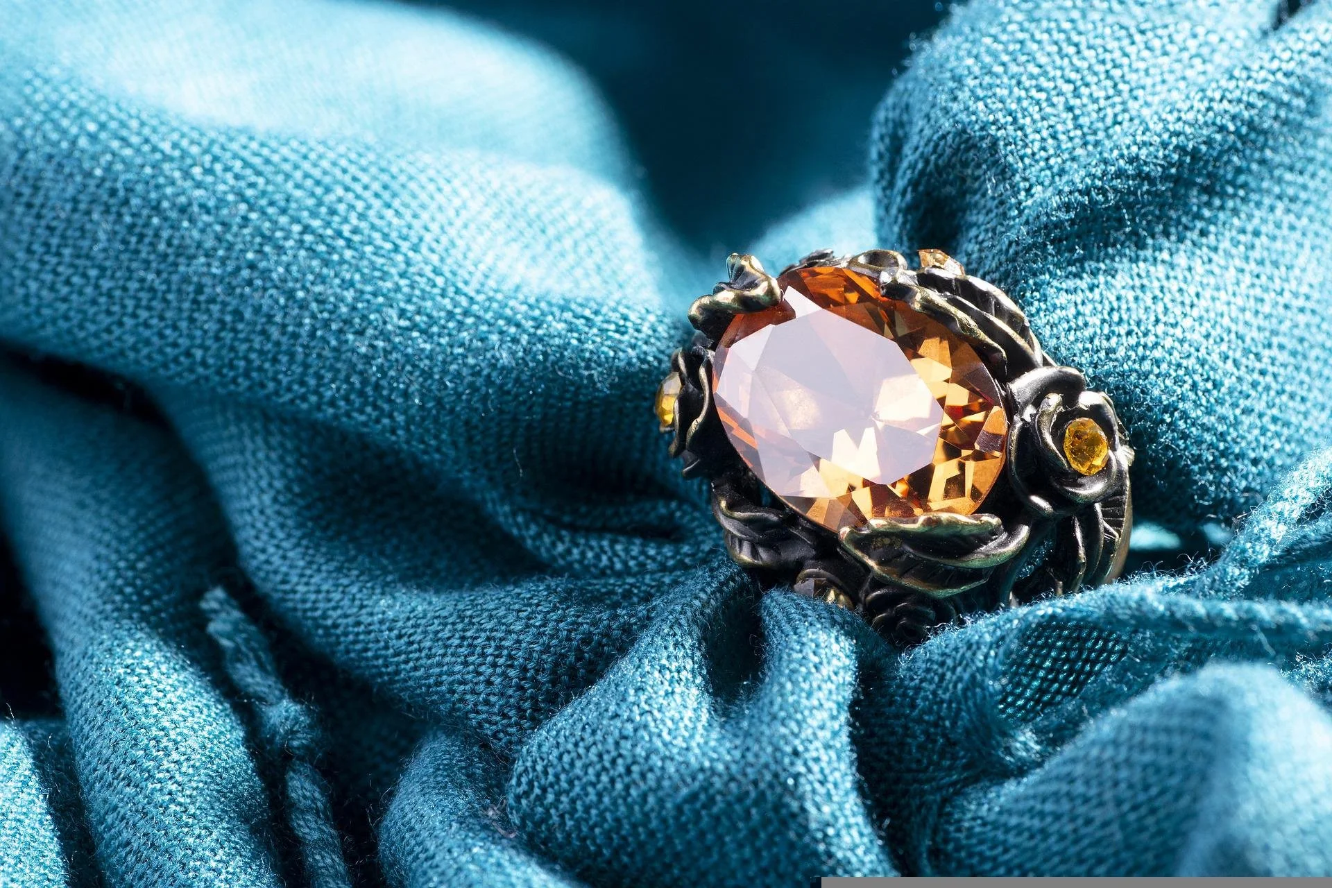 What are The Popular Colorful Gemstones for Jewelry?