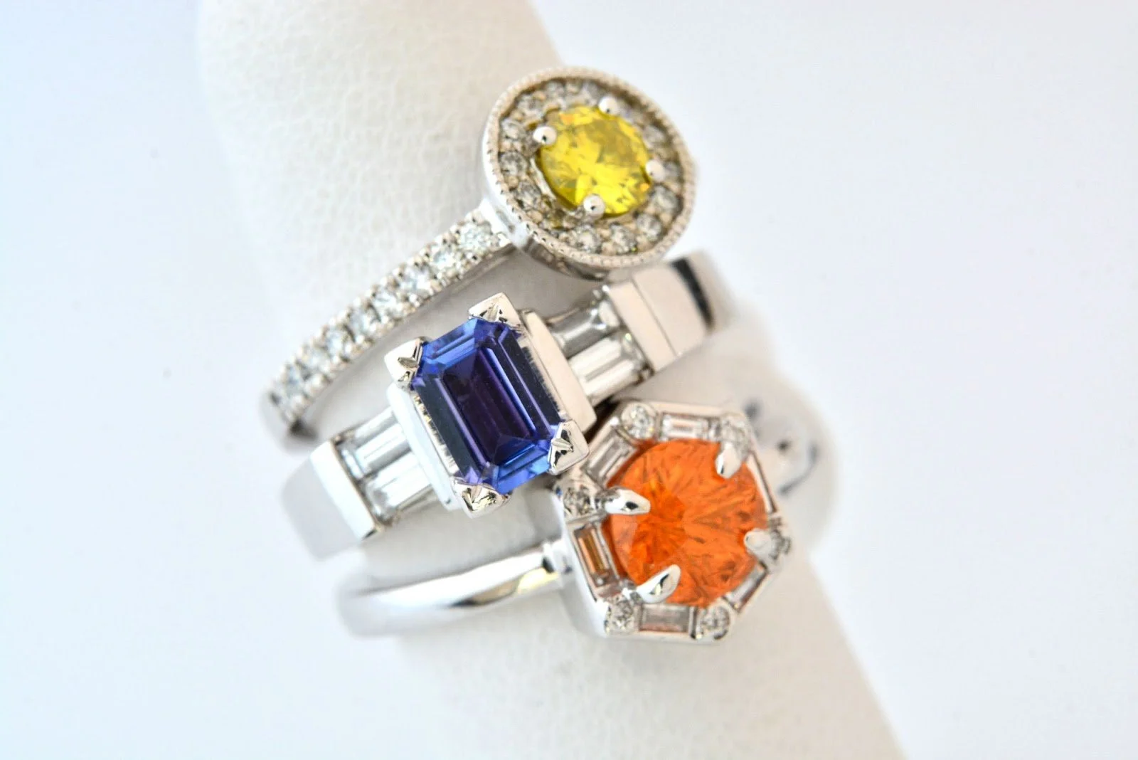 How to Choose the Most Suitable Color for Your Customizable Memorial Diamond