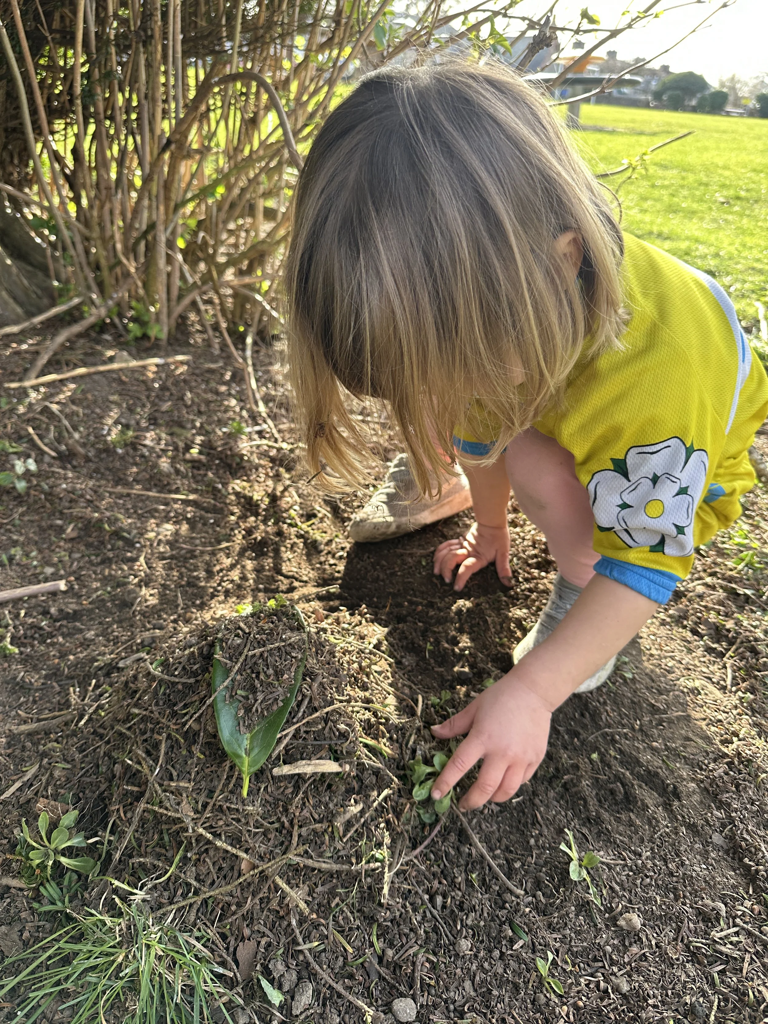 April Play Prompts: Easy Ideas to Keep Little Ones Busy (Without the Pressure)