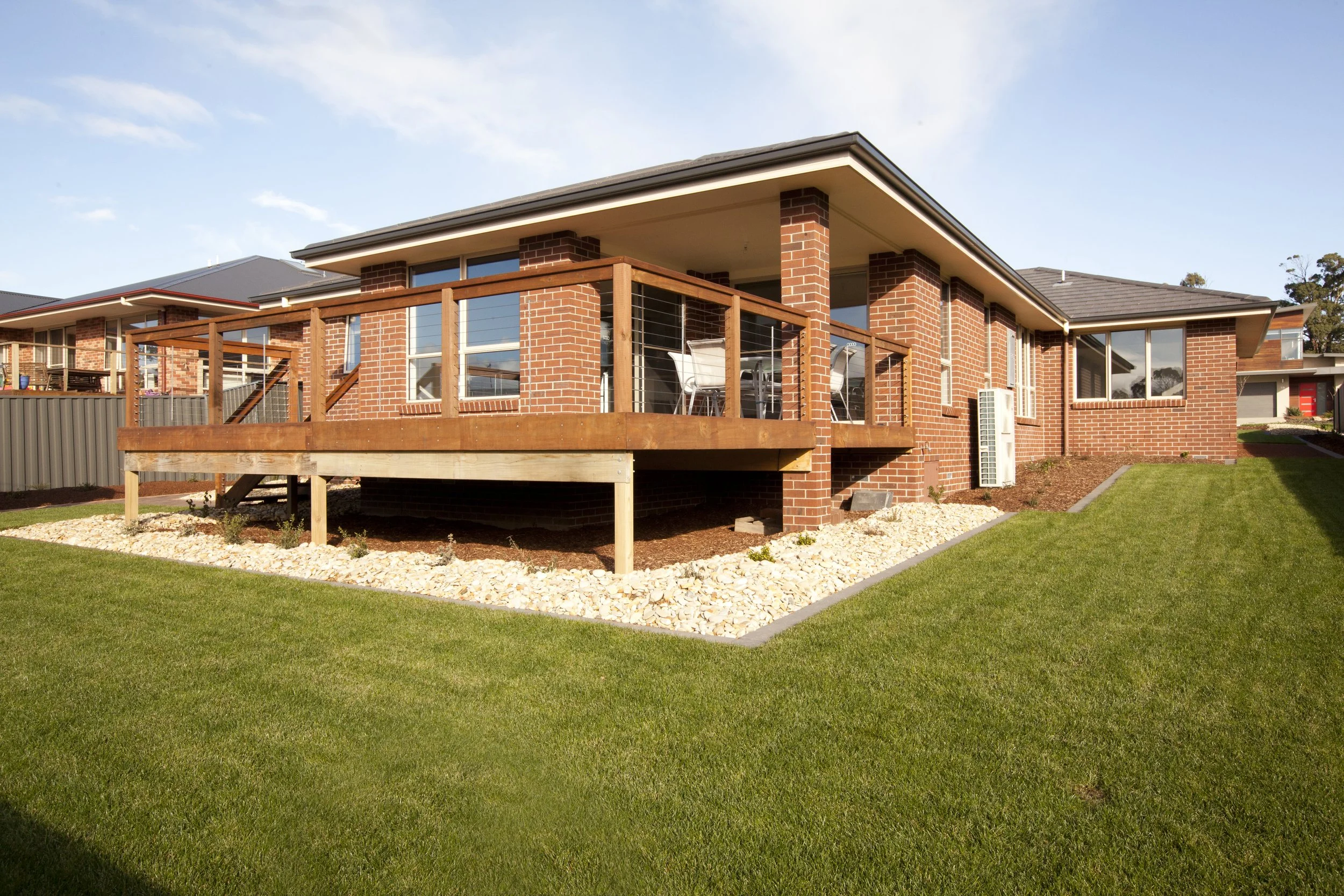 15_Southgate MOMENTO.jpg