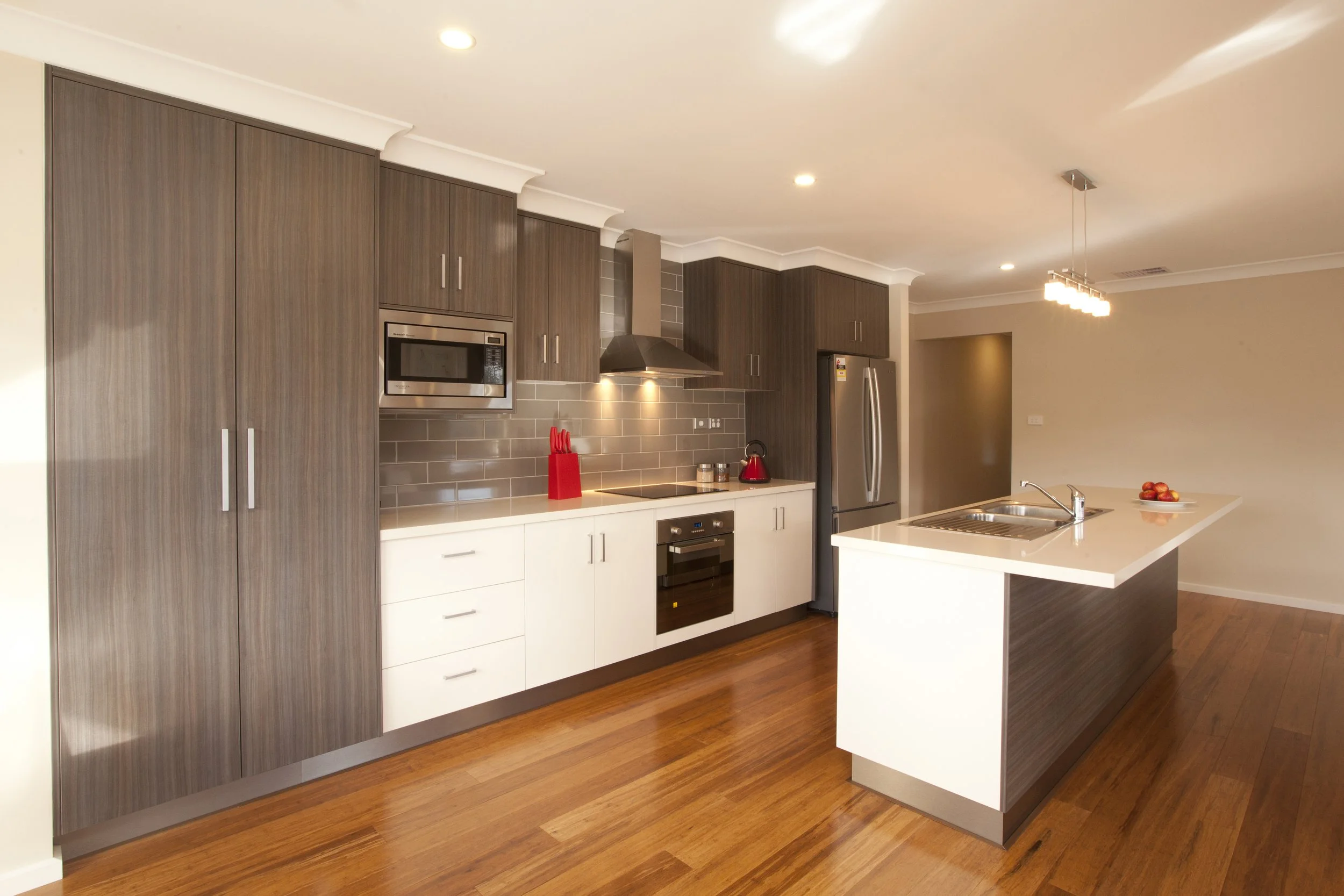 26_Southgate MOMENTO.jpg