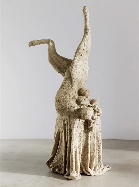 
 Very still life - 2016
Gemaakt voor de tentoonstelling 'Bedankt voor die bloemen' in het Teylers museum Haarlem. Geïnspireerd op de Jachttaferelen van de oude meesters. 
