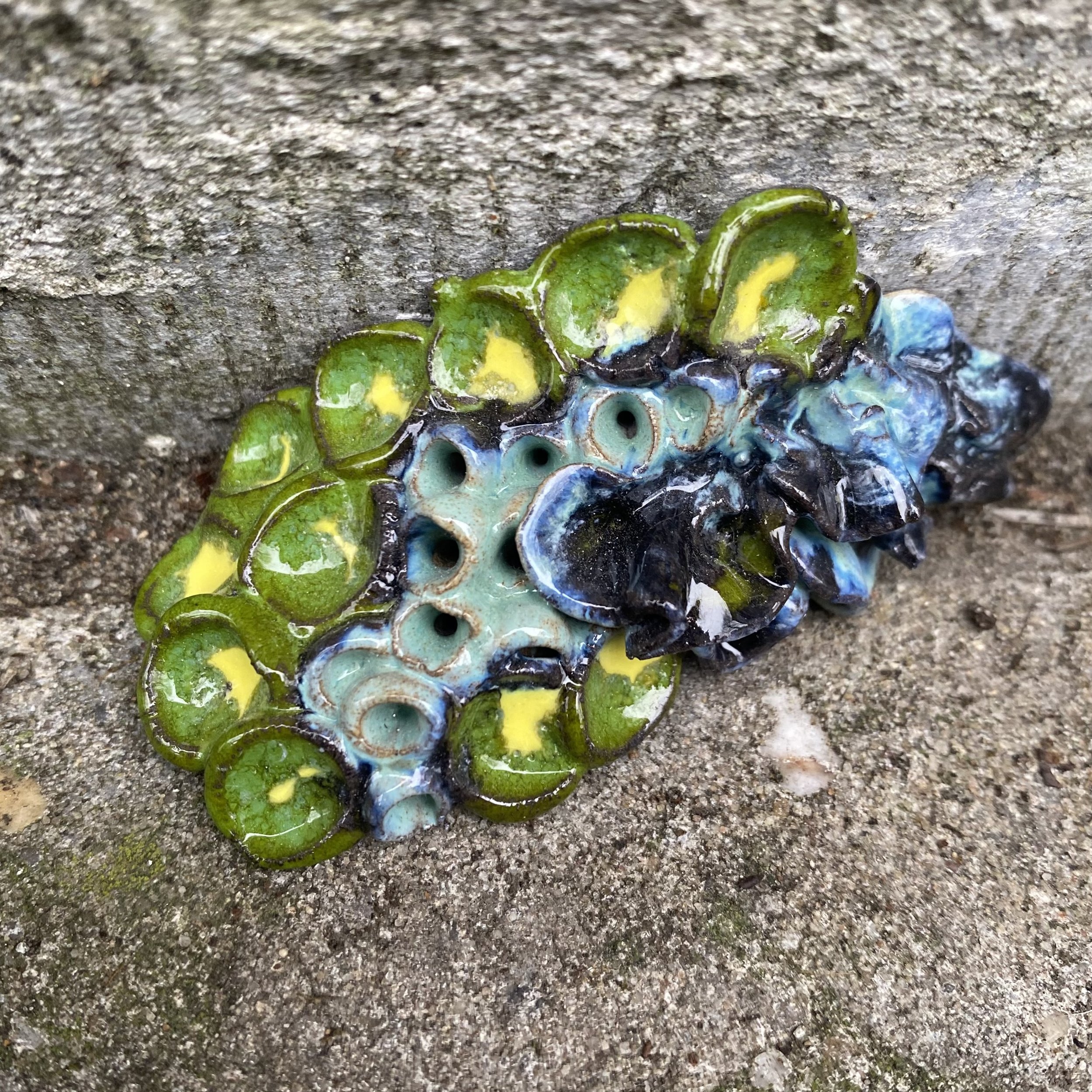 Hidden Jewel - M (blue/green/black)