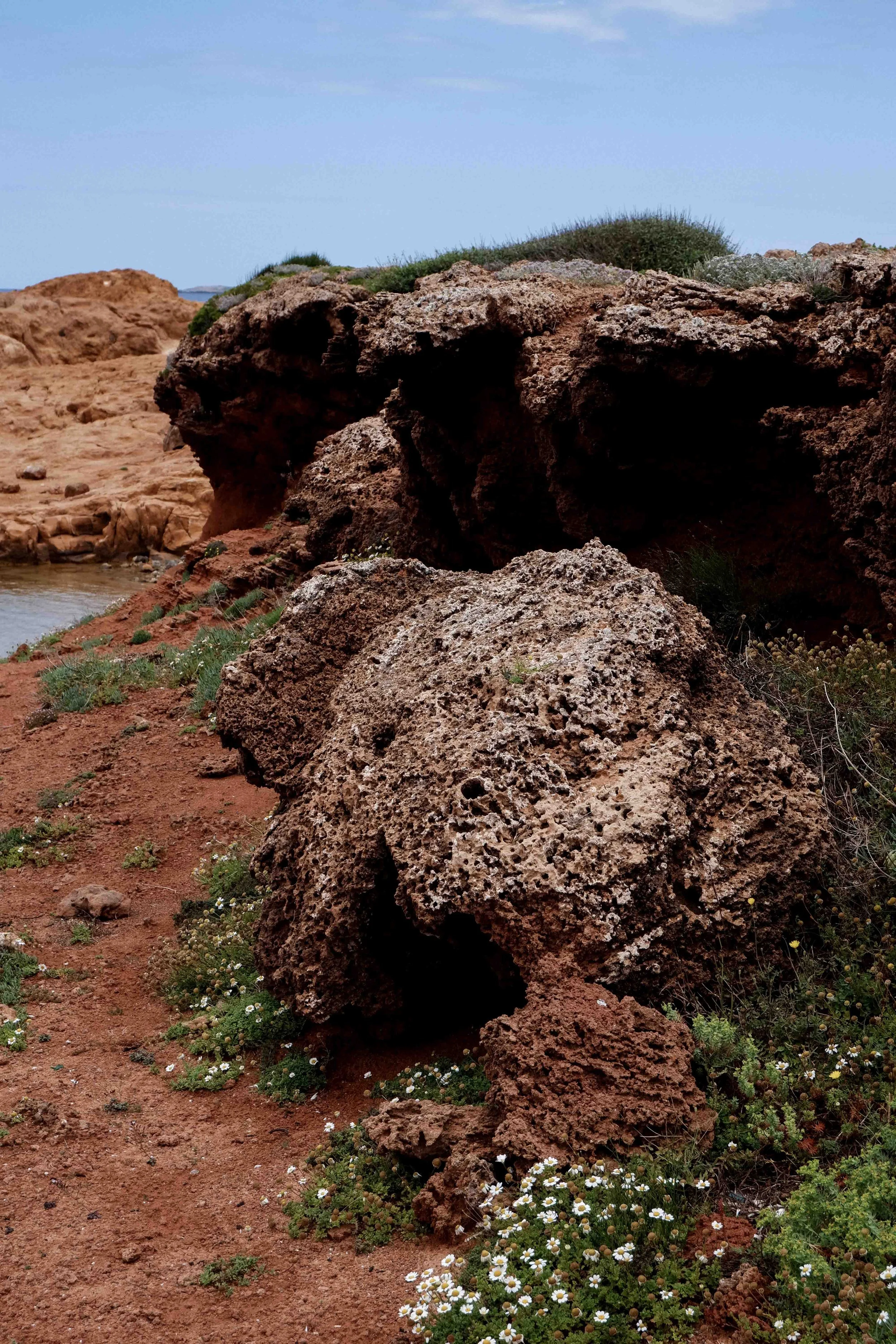 Geologies of place Menorca coast 01-2021-30 web.jpg