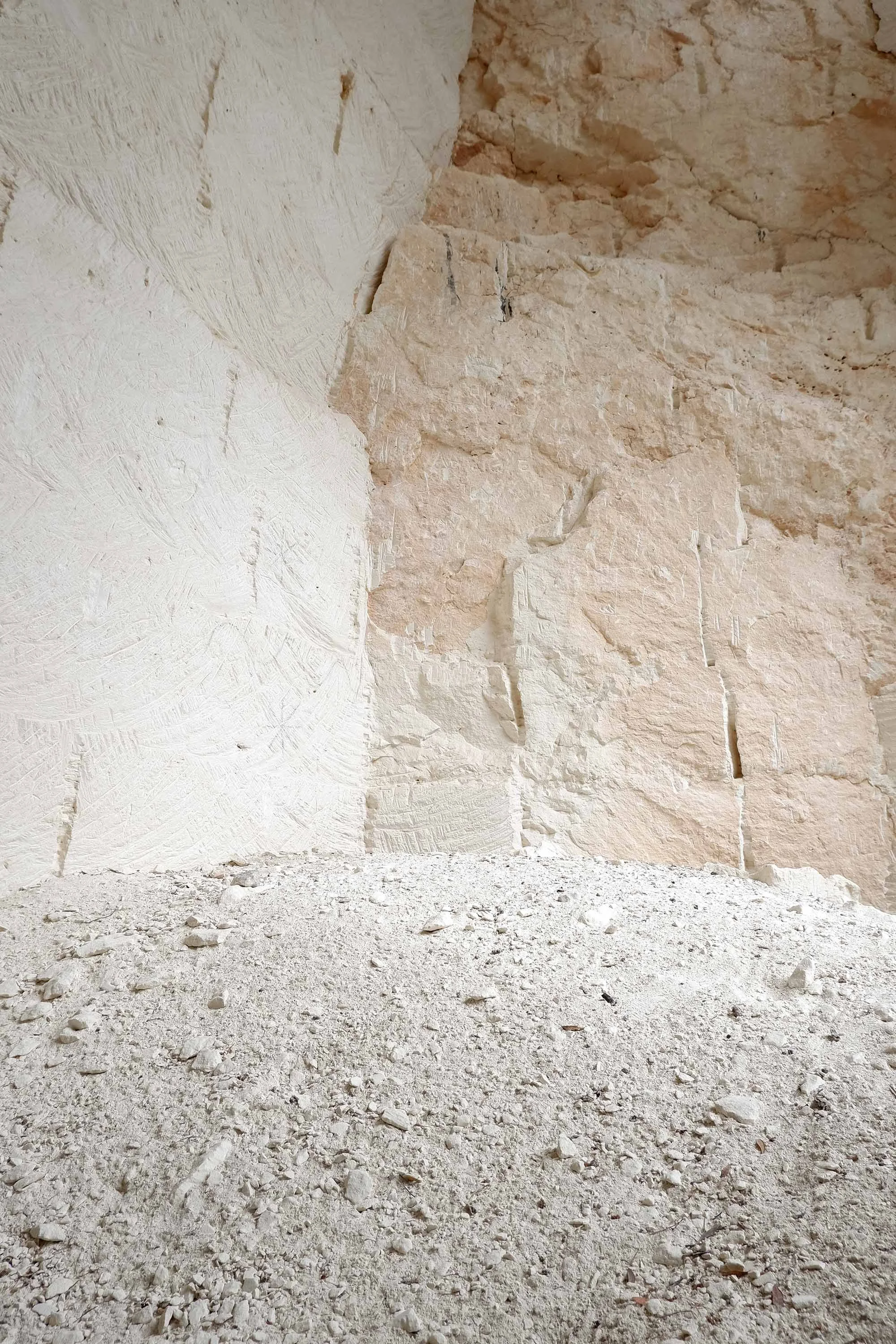 Geologies of place Menorca stone 05-2023-66 web.jpg