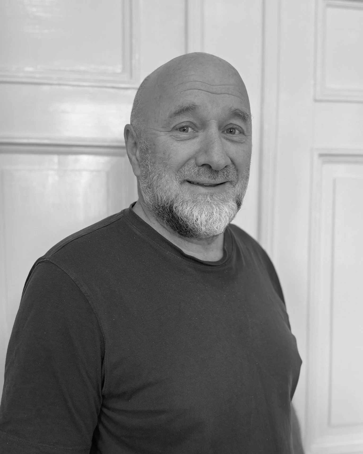 M&oslash;t Per Olav Koteng 🛠️ en av to drivkrefter bak Bygg-TEK

Med nesten 40 &aring;rs erfaring i byggebransjen leder han med engasjement, faglig tyngde og et smil p&aring; byggeplassen. Alltid tett p&aring; folk og prosesser &ndash; fra konkurran