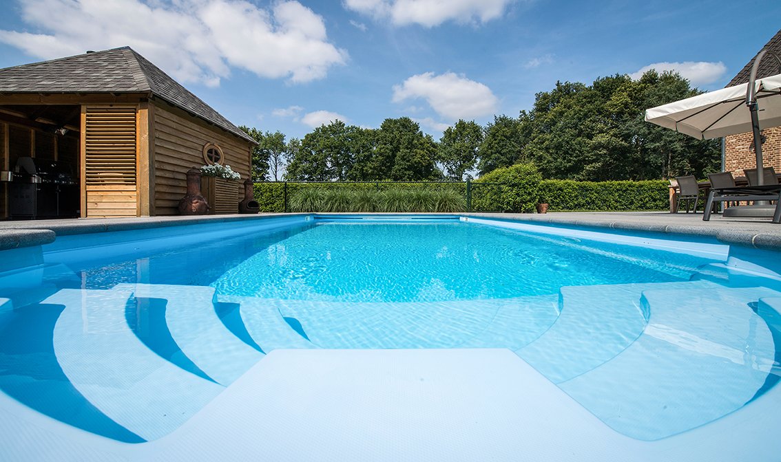Pool Sizes & Shapes