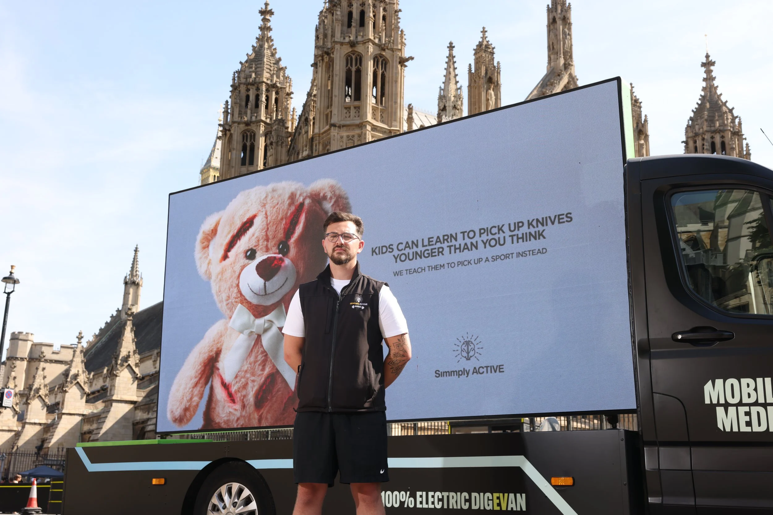 Simmply Active Launches National Knife Crime Awareness Campaign