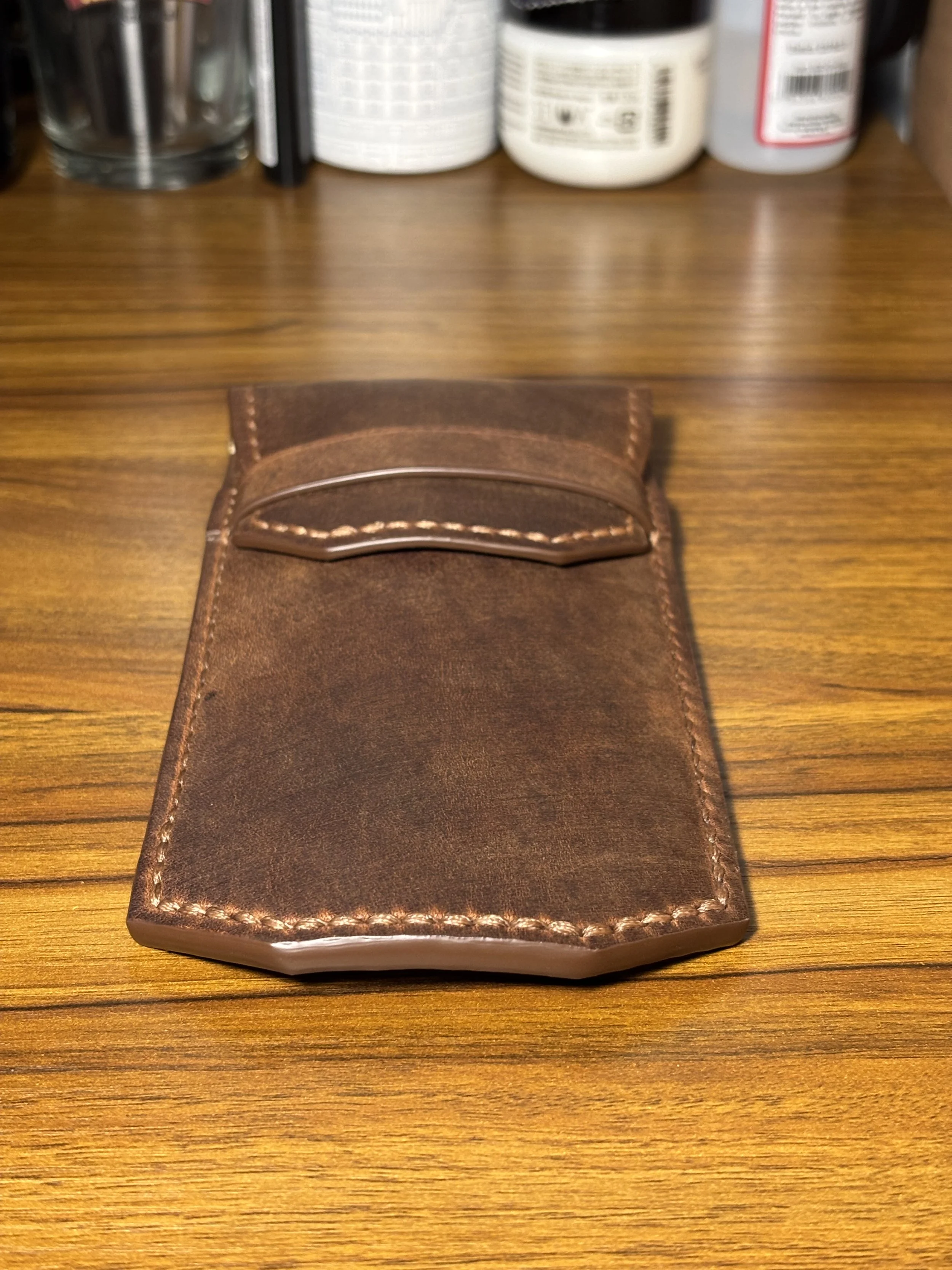 the-lookout-crazy-horse-leather-glasses-case-perspective.jpeg