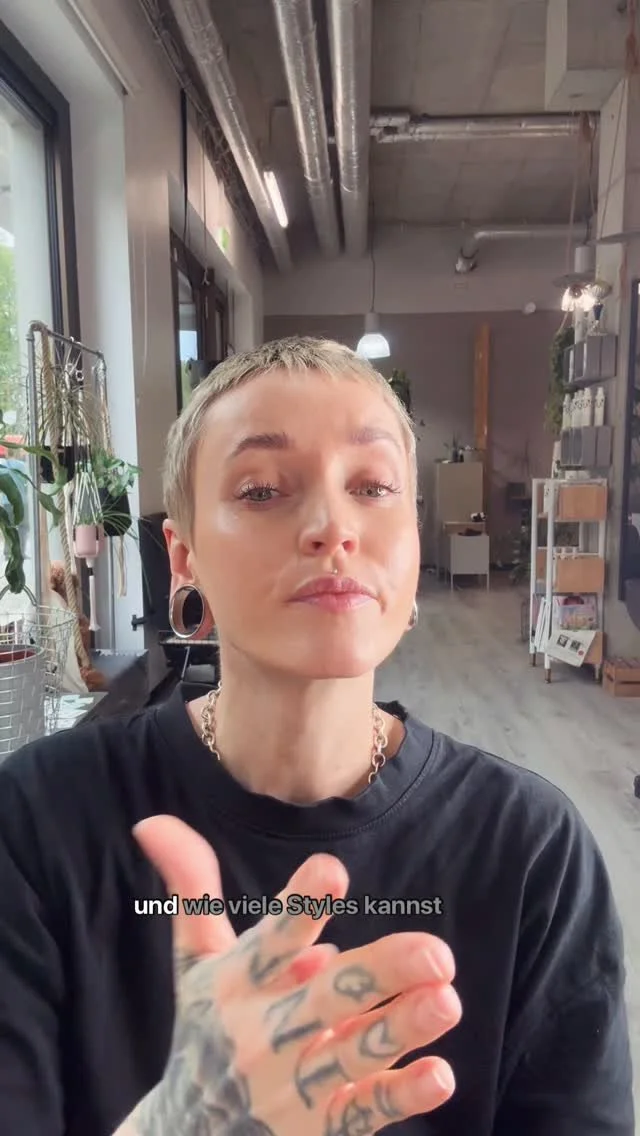 Du brauchst eine einfache Routine um zu glänzen 😎 kein Problem, schau dich um und schreib mir wenn du Hilfe brauchst.
https://www.badezimmer-haircare.de
My routine is beautiful 💜📦🫧YOU ARE BEAUTIFUL
My finish is elastic 🩵📦✨MAKE ME E