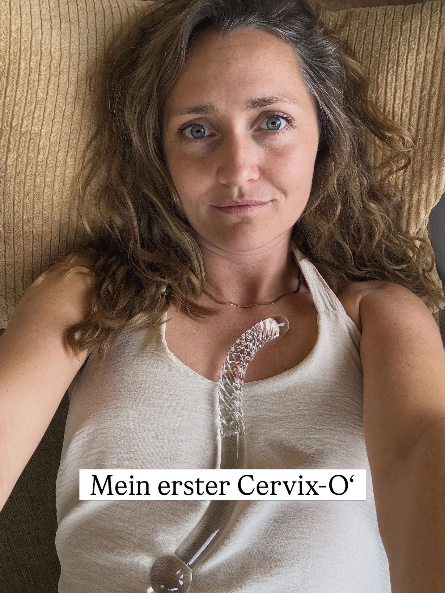 Mein erster Cervix-O&rsquo;gasmus war eine Ode ans Leben. 
4 Stunden non-stop.

Nach meinem ersten angeleiteten De-Armouring vor mehr als 3 Jahren erlebte ich, was passiert, wenn der K&ouml;rper aufh&ouml;rt zu k&auml;mpfen: Mein Vagusnerv war stimul