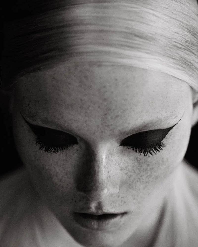 HenrikAdamsen_Unique_LisaEmilie_Beauty126379.jpg
