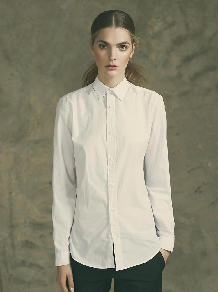 HenrikAdamsen_UniqueAvis_Gertrud 49494.jpg