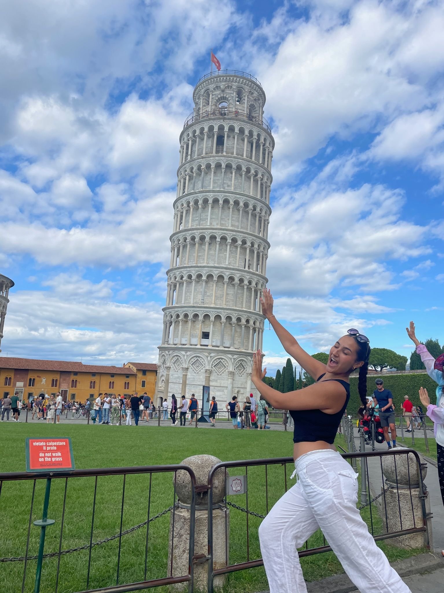 WhatsApp Image 2025-04-24 at 11.41.42_11d21dbb.jpg