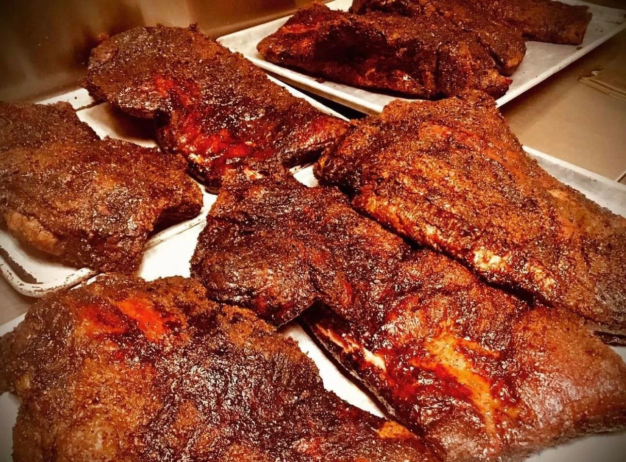 Our one-of-a-kind dry rub makes all the difference 🔥
Smoked low and slow until the bark is perfect and the flavor runs deep
Sweet or mild, this is Route 60&rsquo;s signature touch

#BBQ60  #DryRubRibs  #Route60BBQ  #SmokedToPerfection  #TexasStyleBB