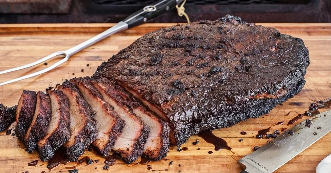 🔥 🍖 Did you know slow roasted BBQ isn&rsquo;t just a method, it&rsquo;s the secret to true flavor
Cooking low and slow gives brisket time to break down, stay juicy, and soak up every bit of that hickory smoke
That&rsquo;s why our brisket tastes the