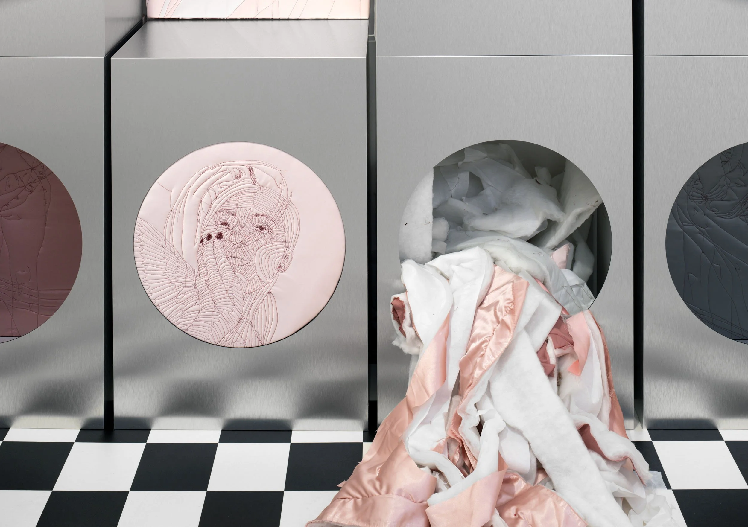 009_TRAFO_LAUNDROMAT_ROSICKA.jpg