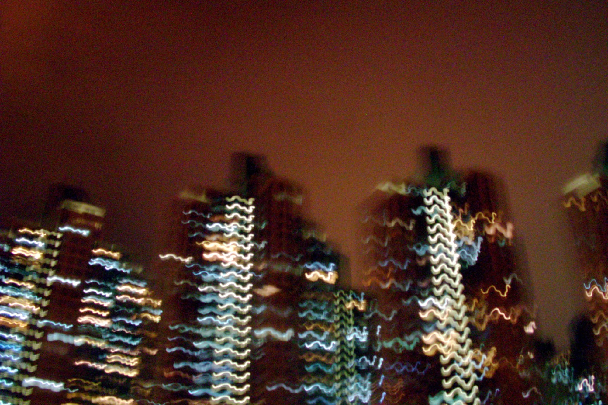 Mayor of those In-Between hours: When Halsema goes to bed, Wallagh knows no rest¨