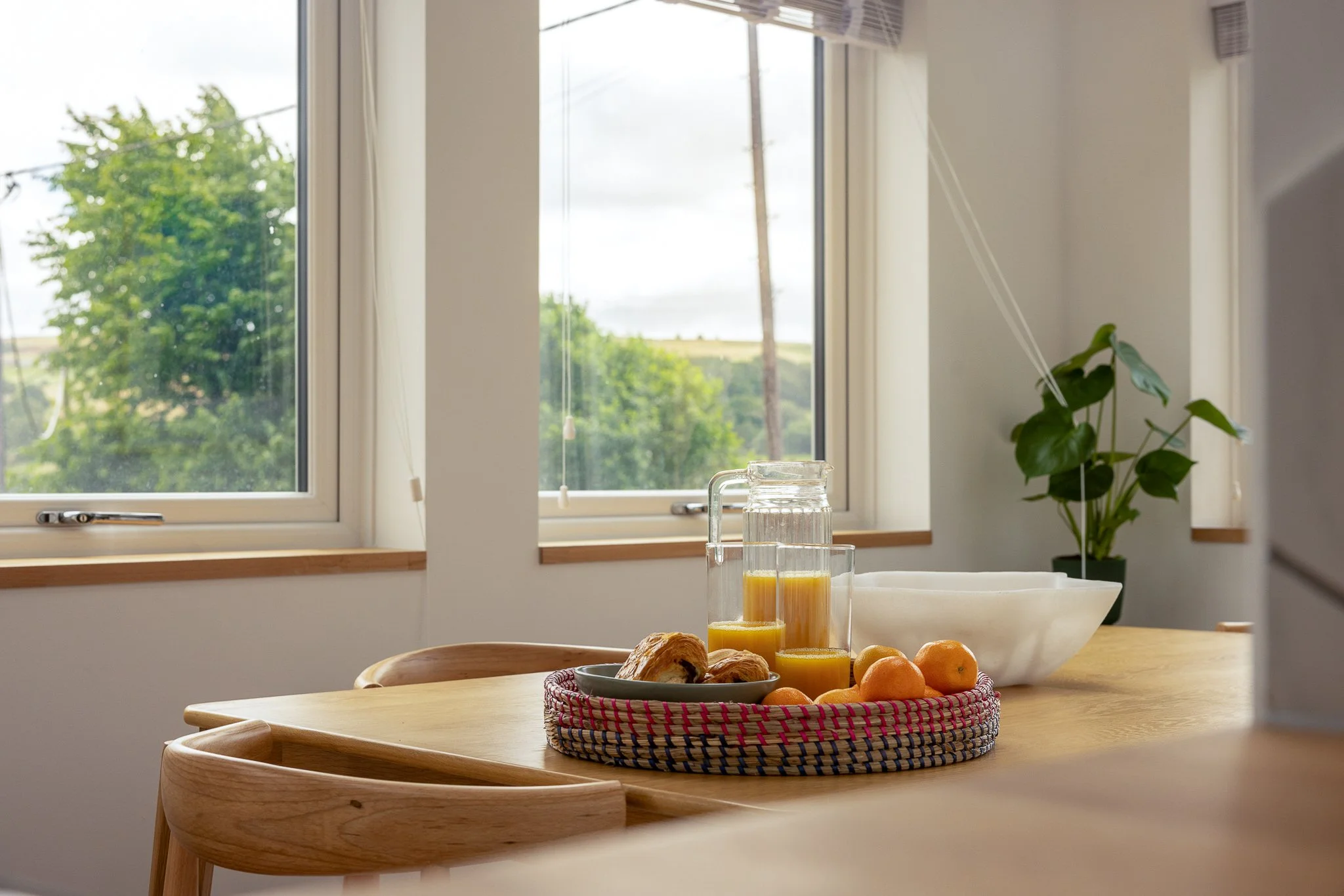 Burhill-house-accoutre-holiday-let-dining-kitchen-ripponden-0181.JPG
