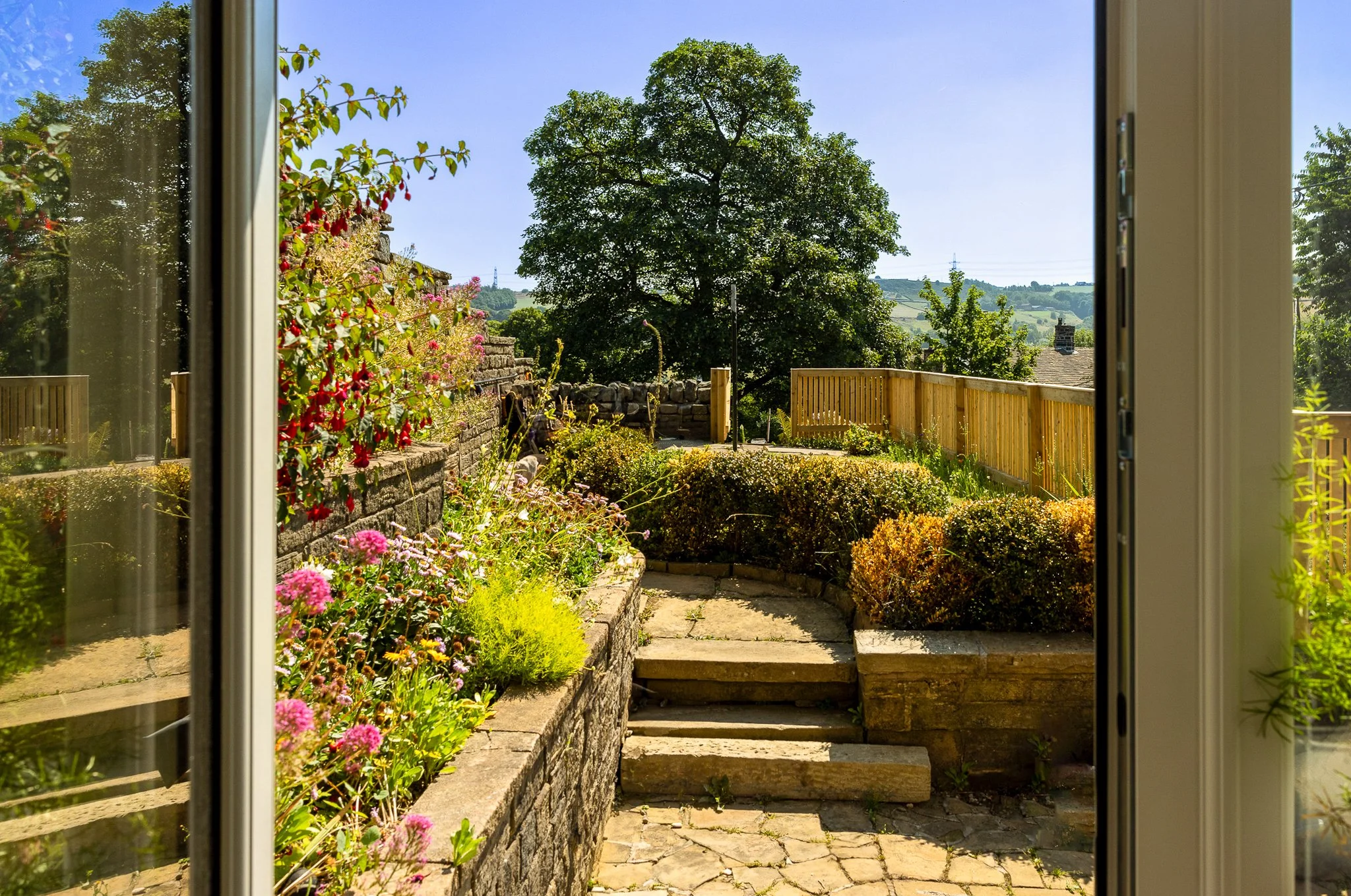 Burhill-house-accoutre-holiday-let-exterior-ripponden-0762.JPG