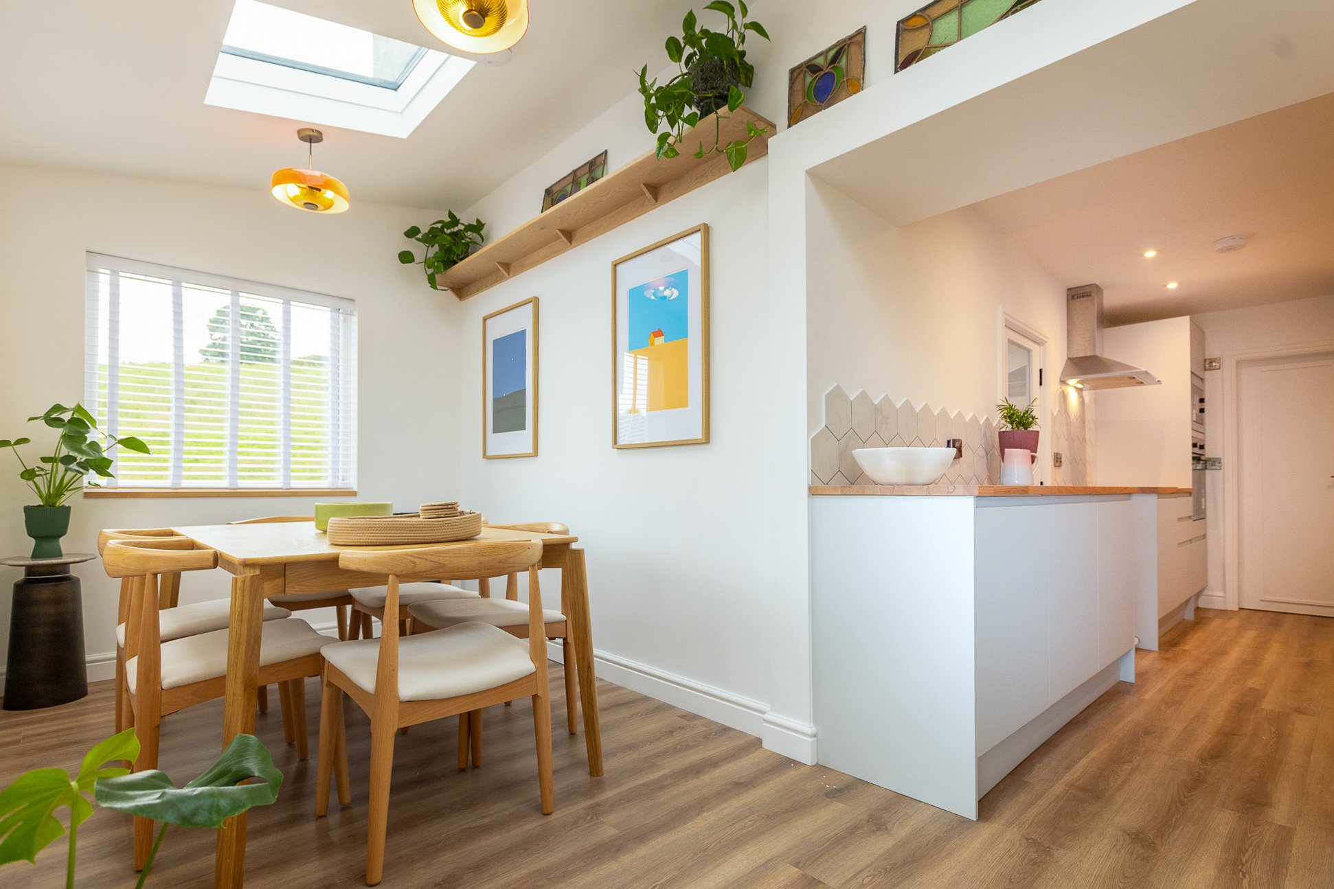 Burhill-house-accoutre-holiday-let-dining-kitchen-ripponden-0091.JPG