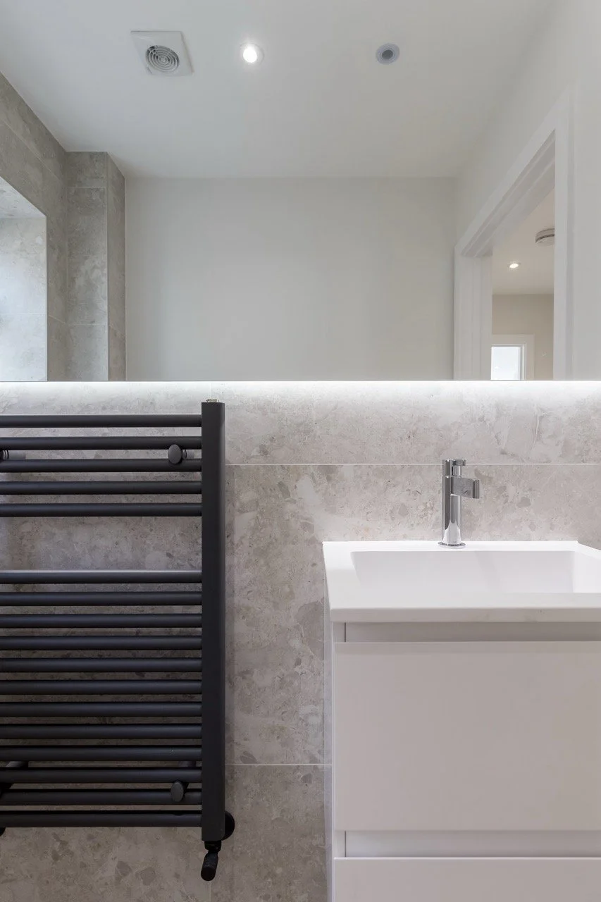 41aKingsAvenueph15 Large Large.jpeg