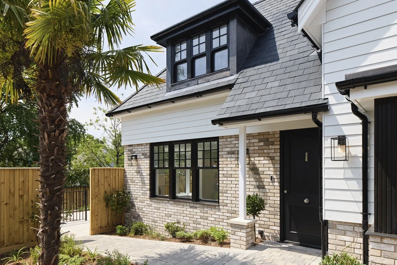 0974 durrant-road.jpeg