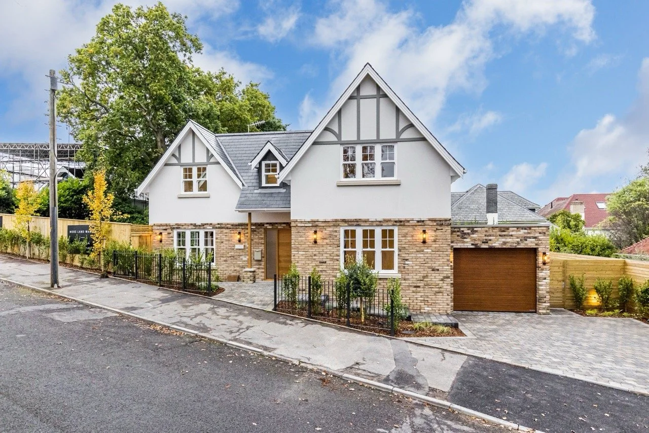 BlakeHillCrescent-11 Large Large.jpeg