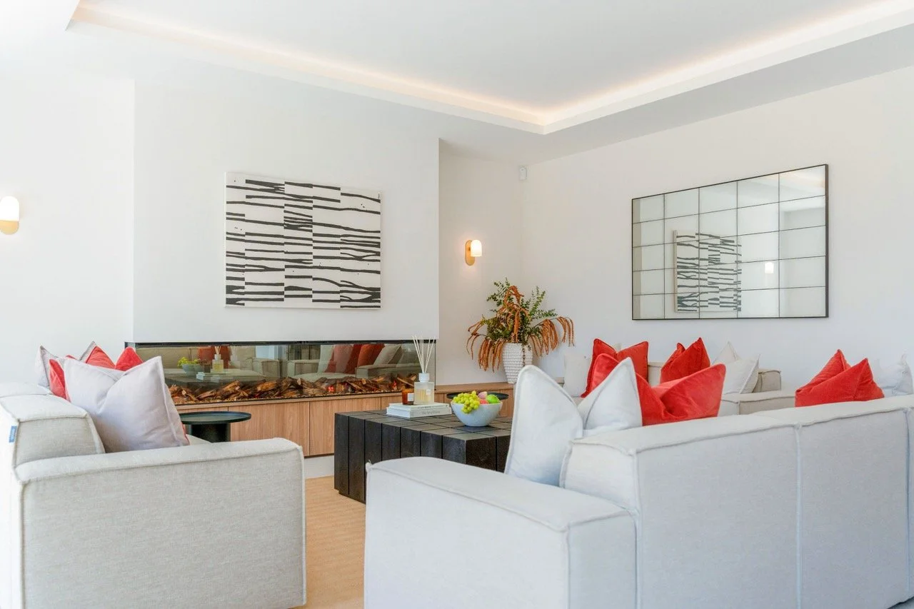 DSC02108a Large.jpeg