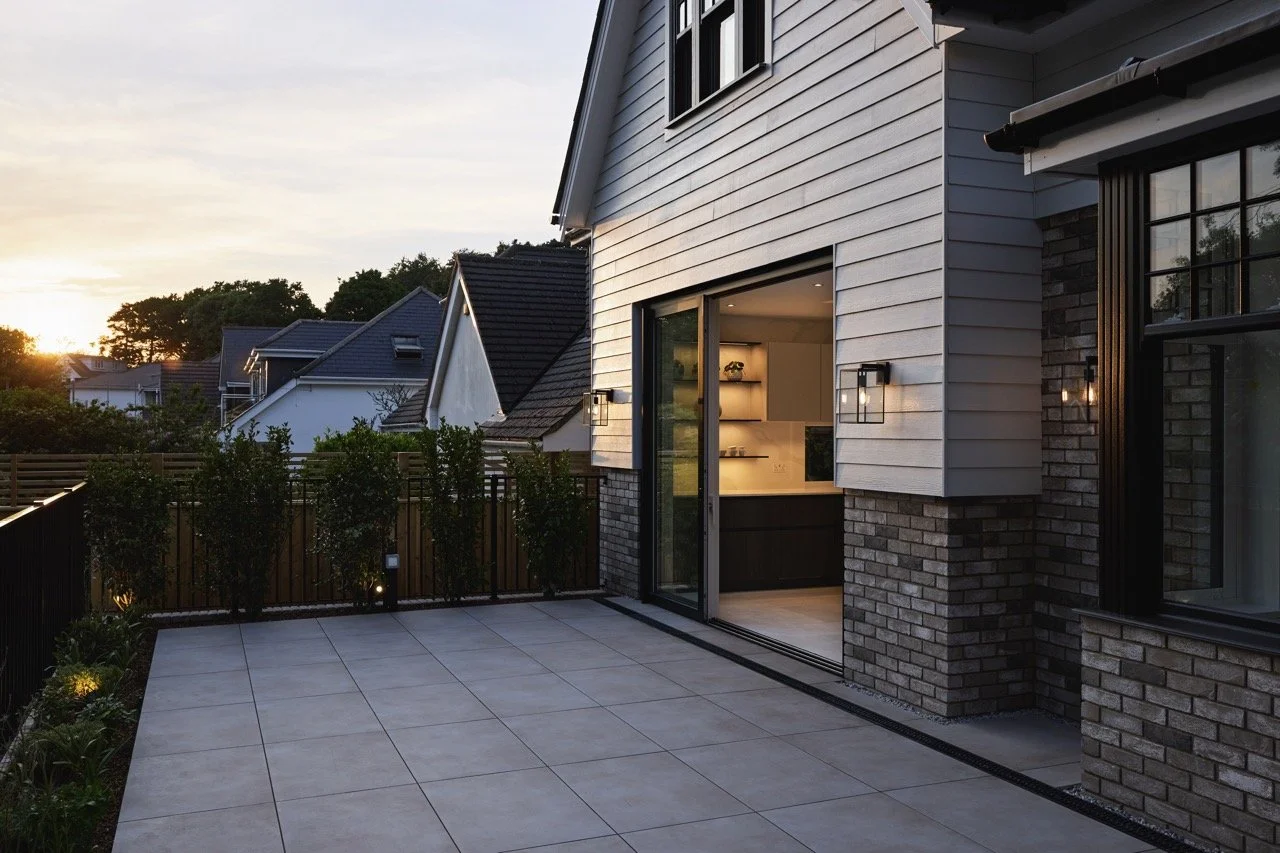 1547 durrant-road.jpeg