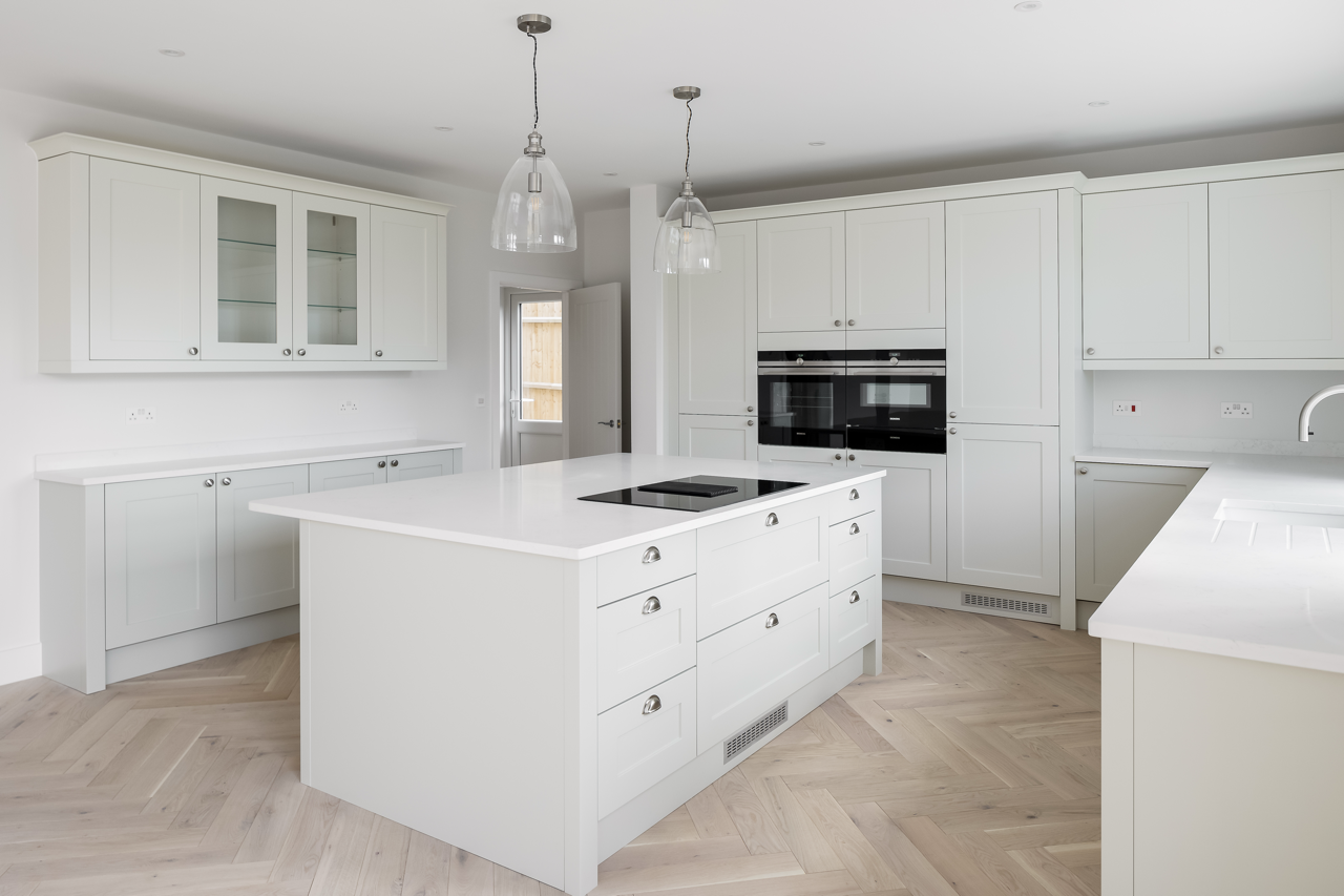 ElginRoad-ph32 Large.png