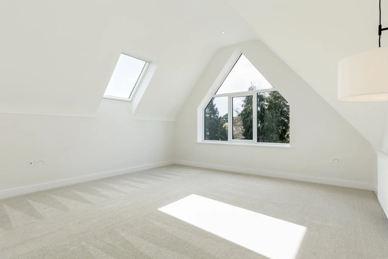 41aKingsAvenueph32 Large Large.jpeg