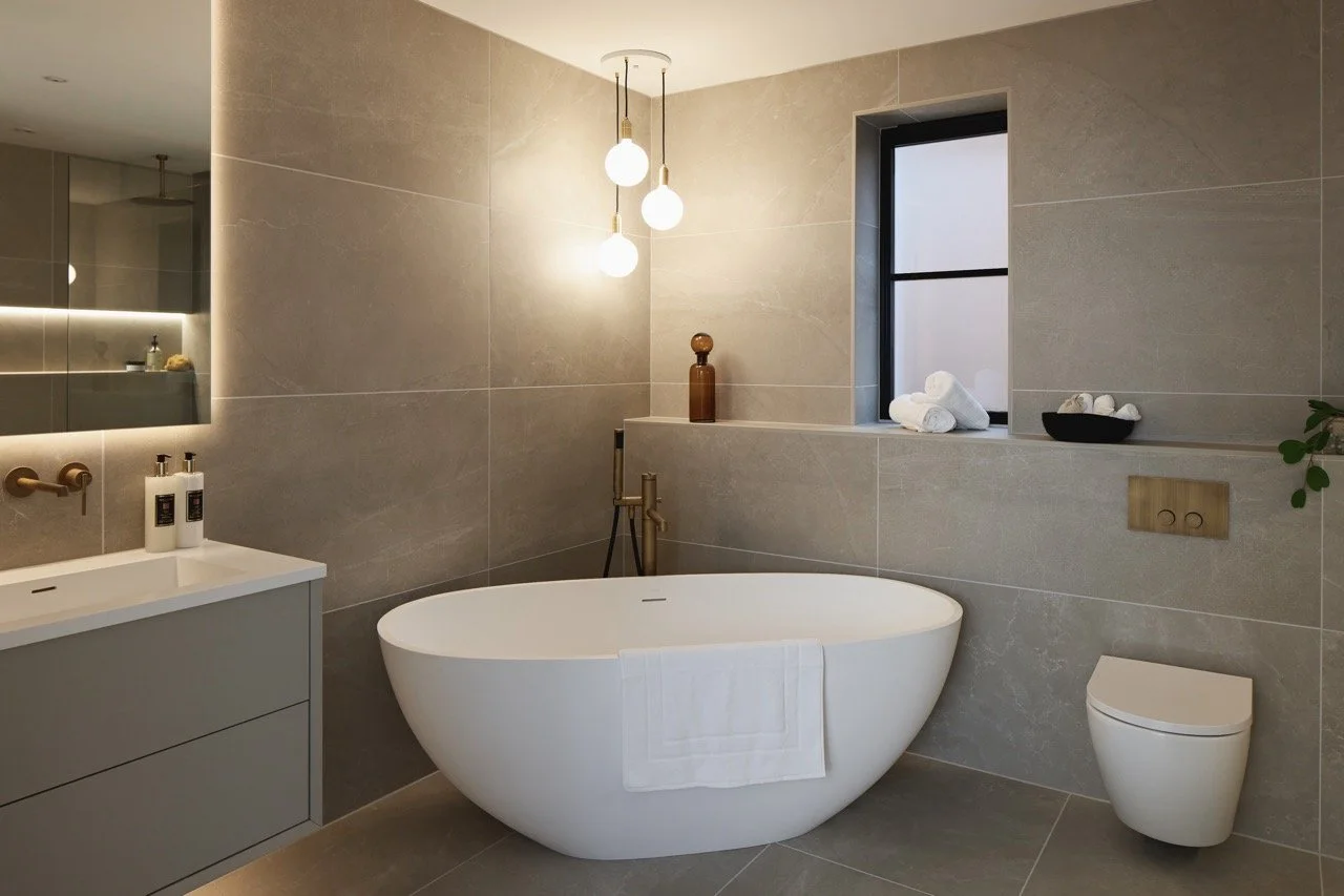 0O9A6689 Burton-road.jpeg