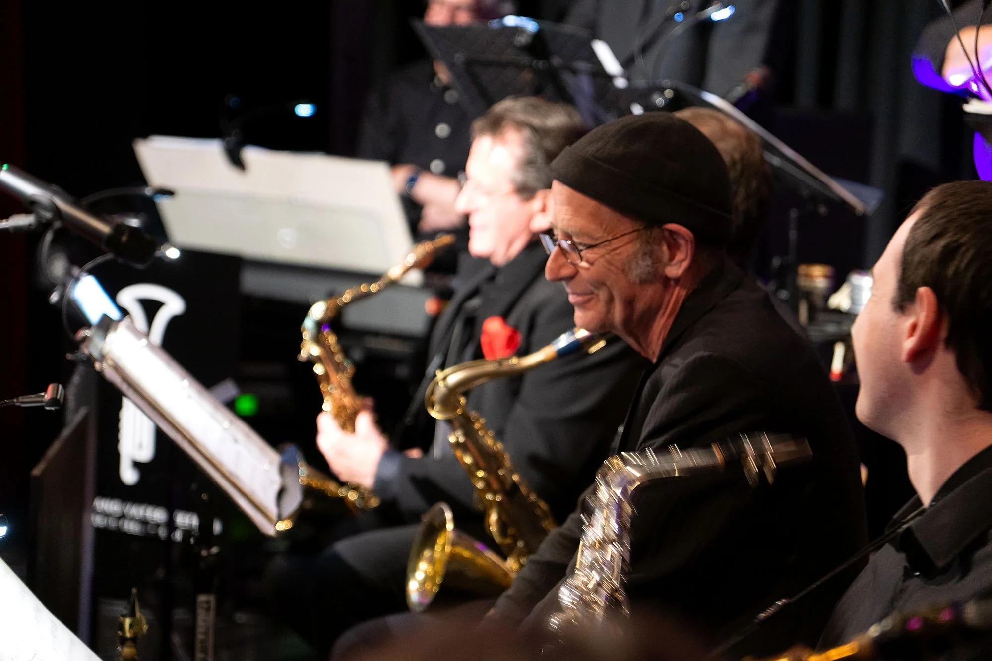 Saxophonisten der Bigband Vaterstetten beim Jazz-Light-Konzert