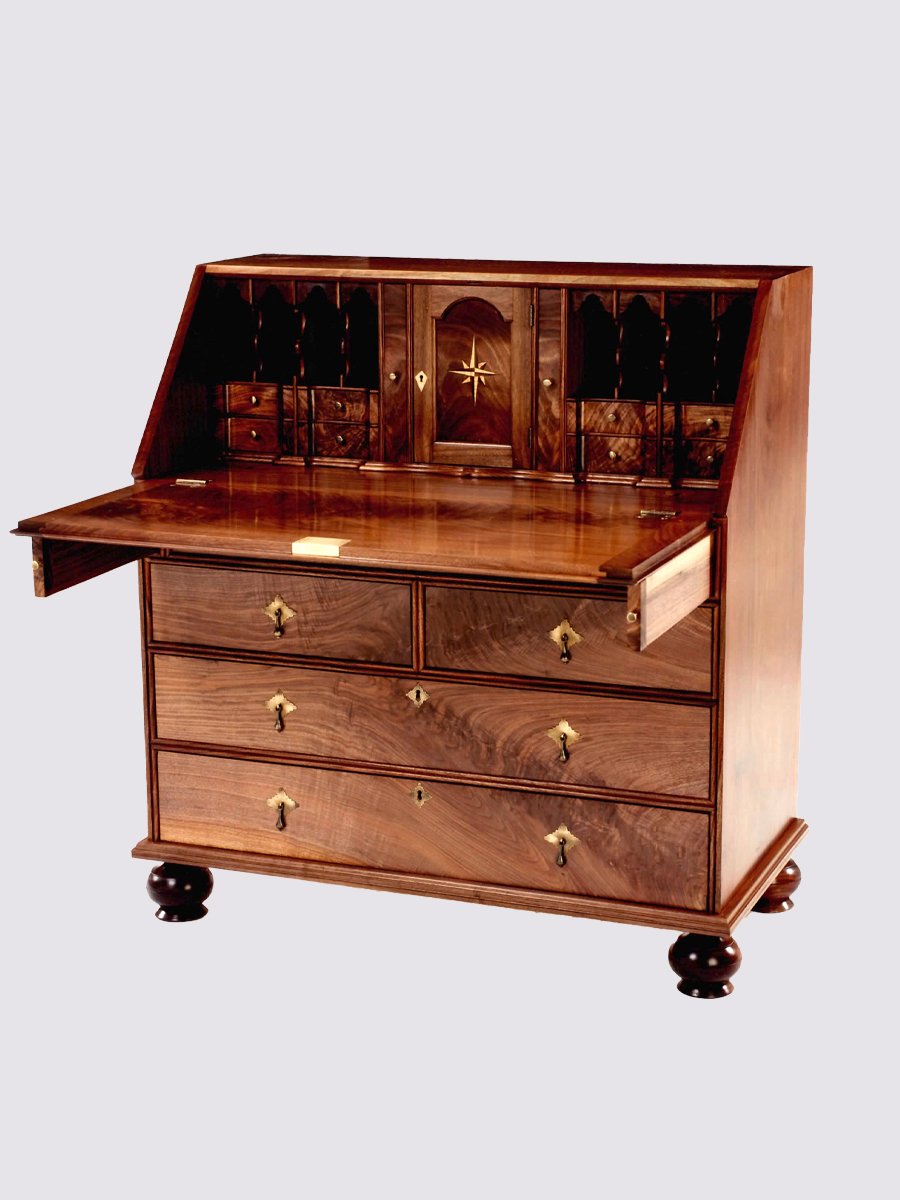 Koop_FurnitureGallery_WmMry_Desk.jpg