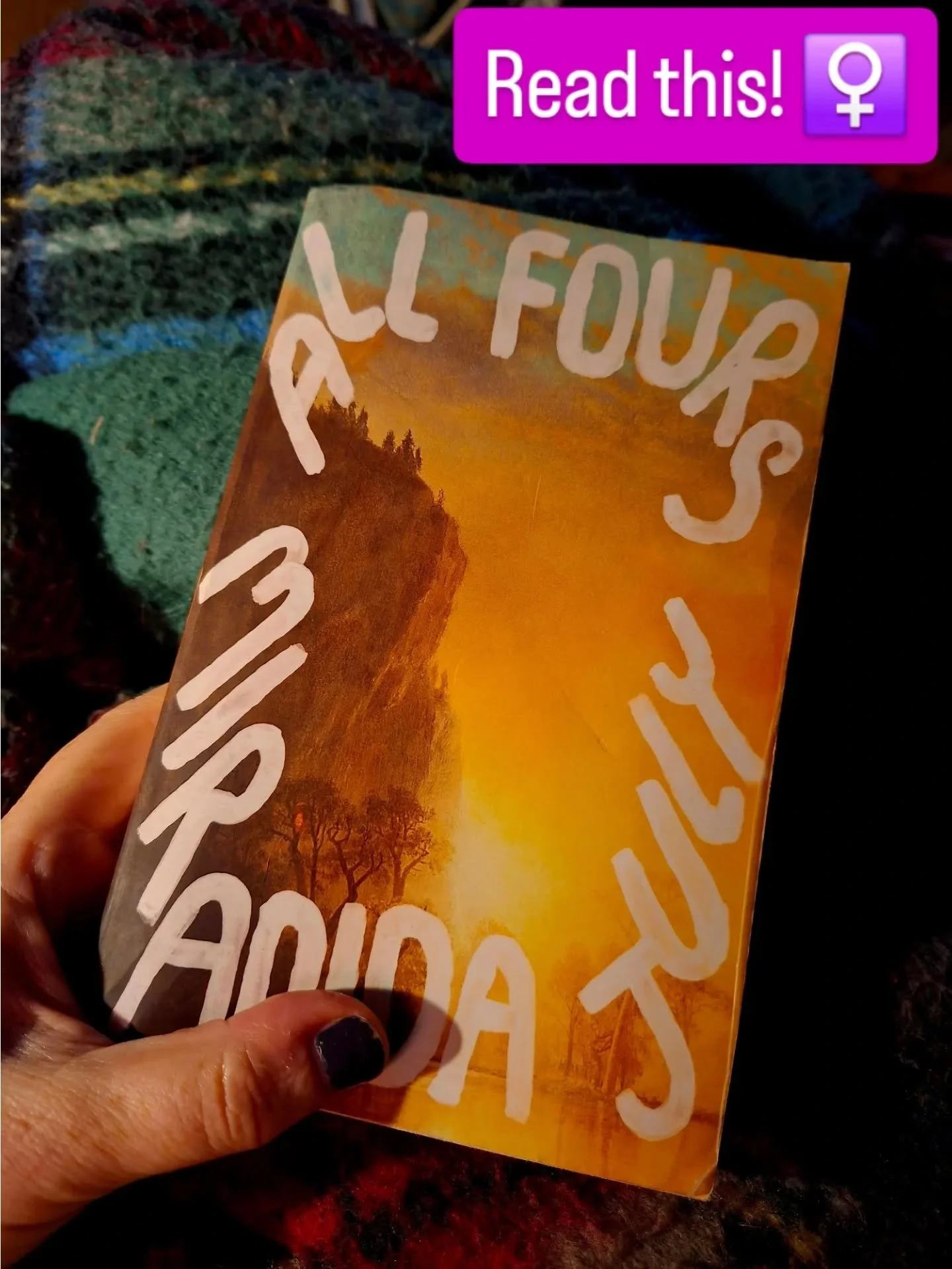 🔥This is a raw, fierce read about a stifled midlife woman breaking out of her life.🔥
Thank you so much @kelly_westlake for giving it to me for my birthday.  It was right up my street!

#midlifeawakening✨️
#midlifewomen♀️ 
#lifeincolour🌈