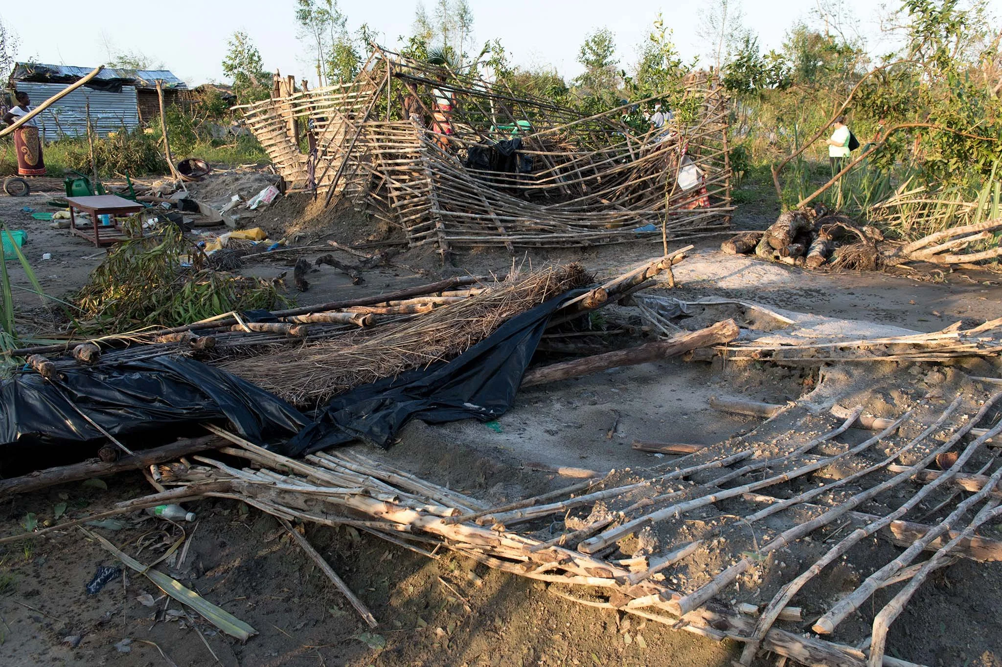 AC8A4328_Shacks_devasted_Cyclone_Idai_RollandBaker_IrisGlobal.jpg