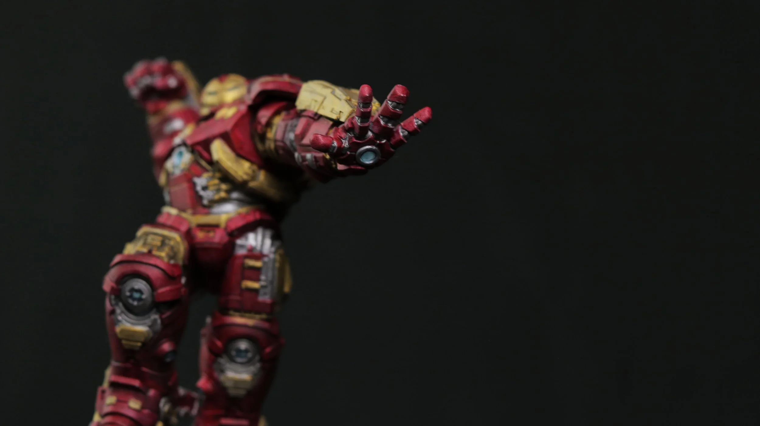 Hulkbuster 01.jpg