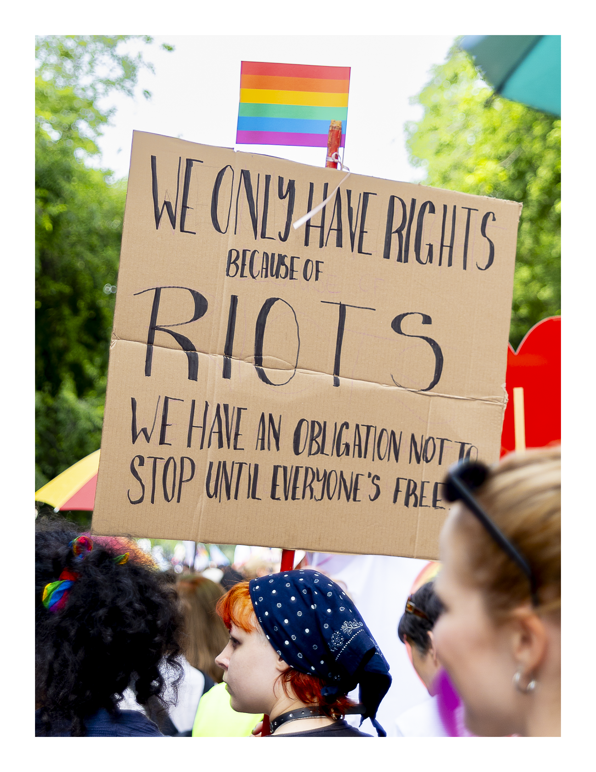 KiraLeonieGlauber_E89A1603.png