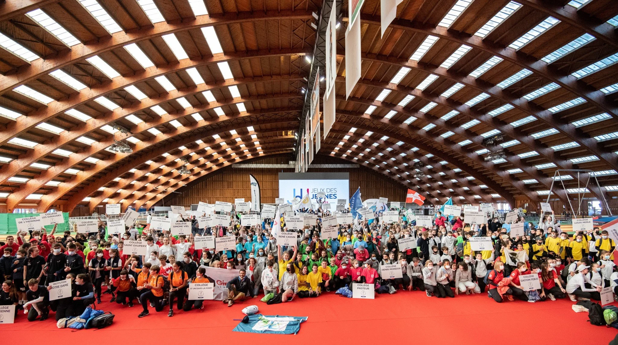 CNOSF | ÉVÉNEMENTIEL | JEUX DES JEUNES par l'agence Minuscule