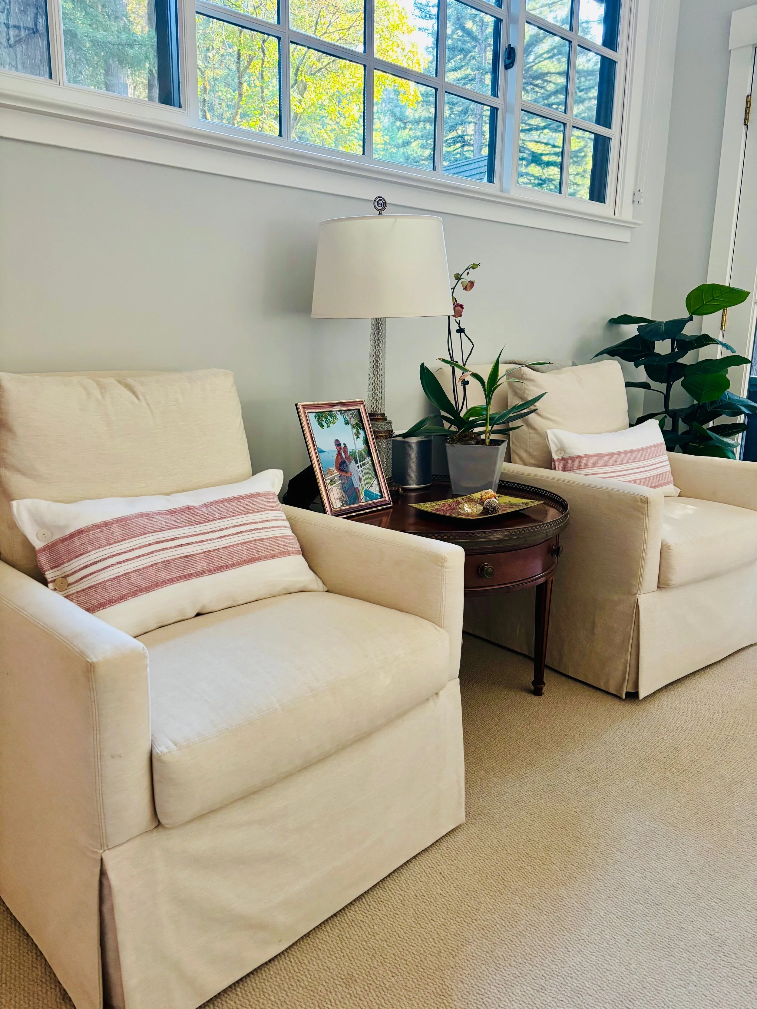 Bedroom Seating.jpeg