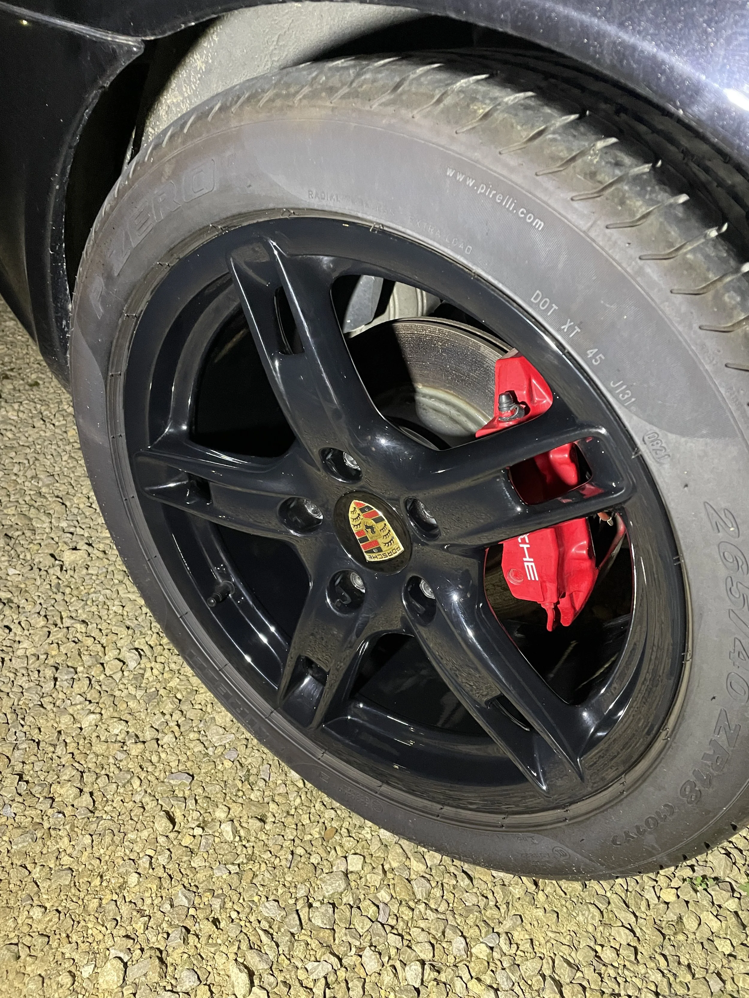 Velgen en remklauwen van Porsche Boxster